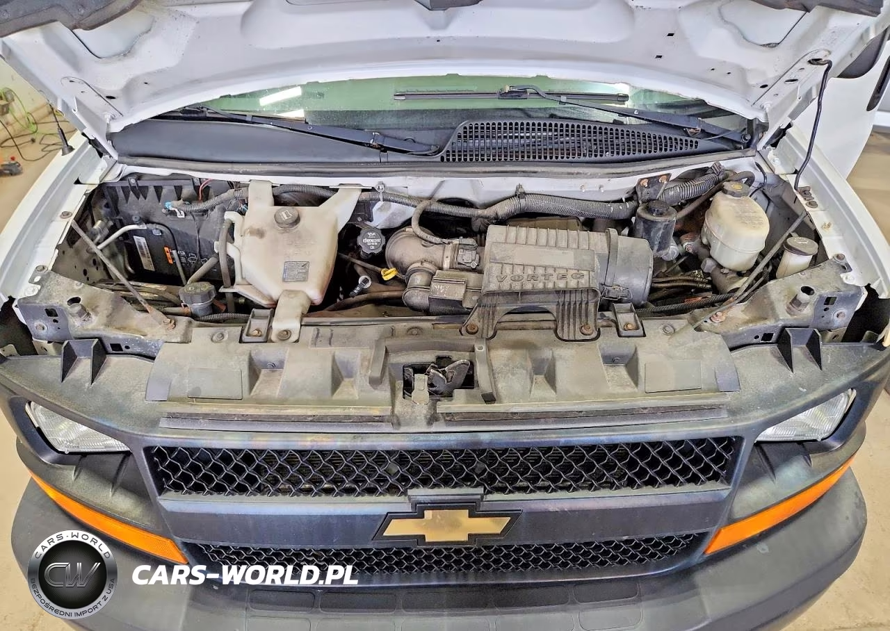 2016 Chevrolet 2500 Exp-C VIN:1GCWGAFG7G1326477 - 12