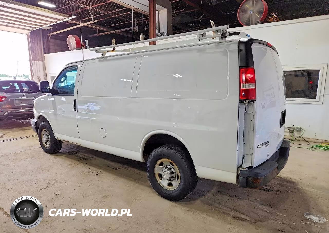 2016 Chevrolet 2500 Exp-C VIN:1GCWGAFG7G1326477 - 2