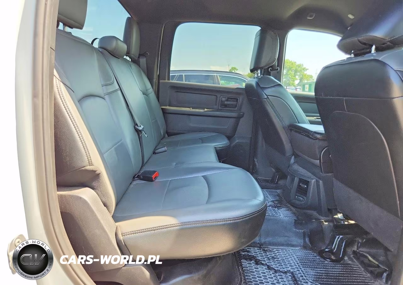 2022 Ram 2500 Tradesman VIN:3C6UR4HJ1NG344104 - 10
