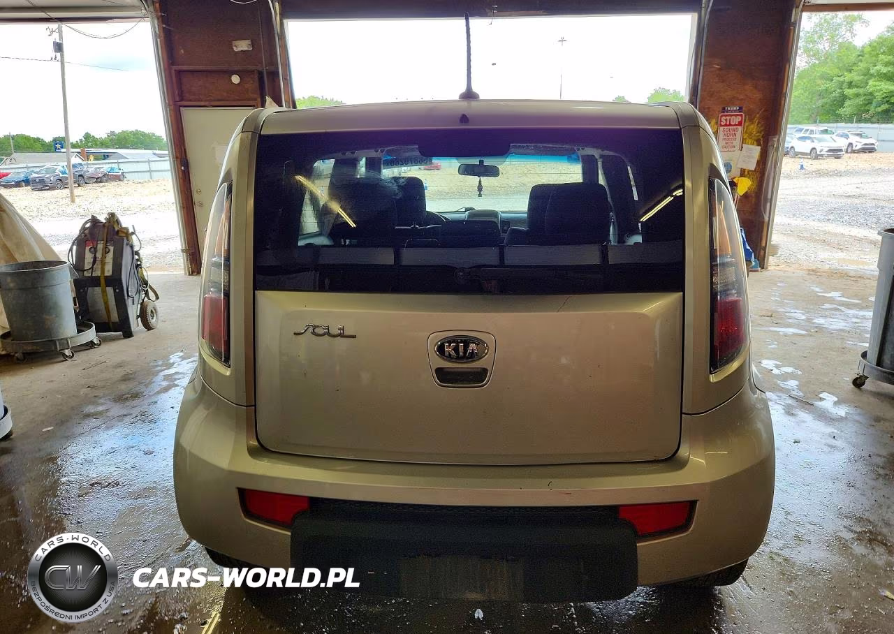2011 Kia Soul VIN:KNDJT2A29B7345061 - 6