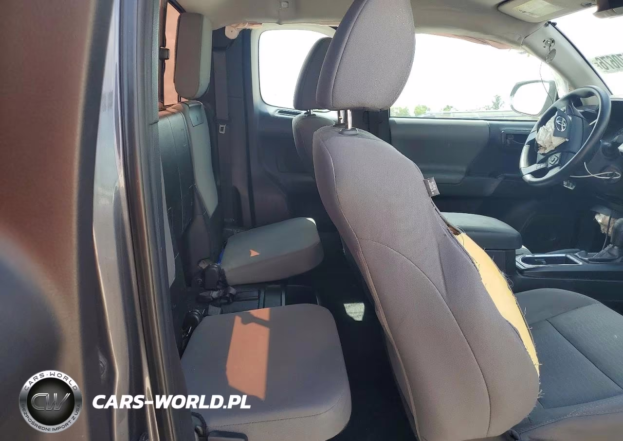 2018 Toyota Tacoma Sr VIN:5TFRX5GN1JX129536 - 10