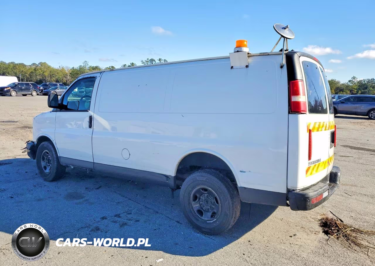 2007 GMC Savana G3500 VIN:1GTHG35U971207082 - 2