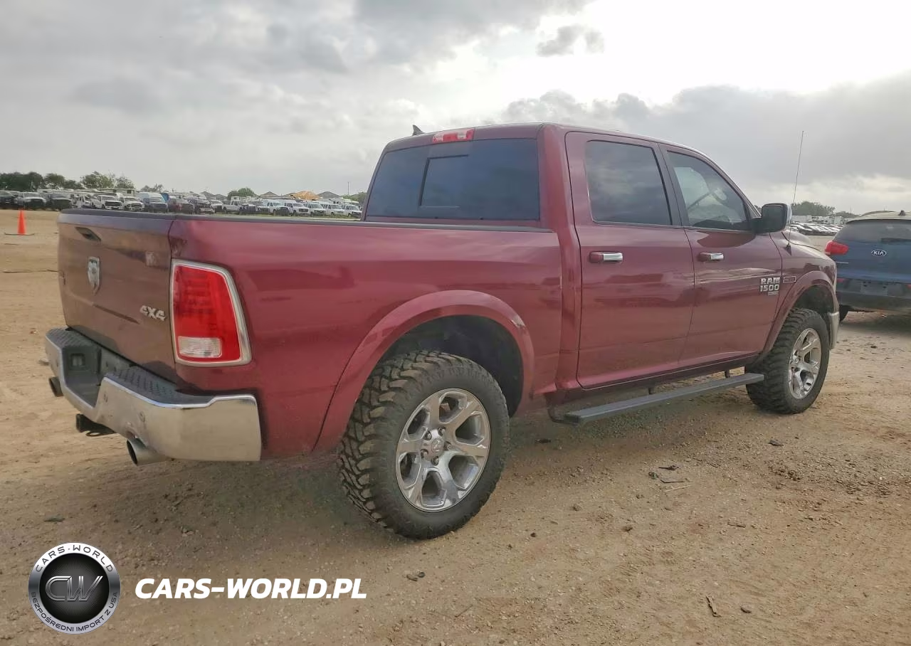 2019 Ram 1500 Laramie VIN:1C6RR7NM6KS718104 - 3