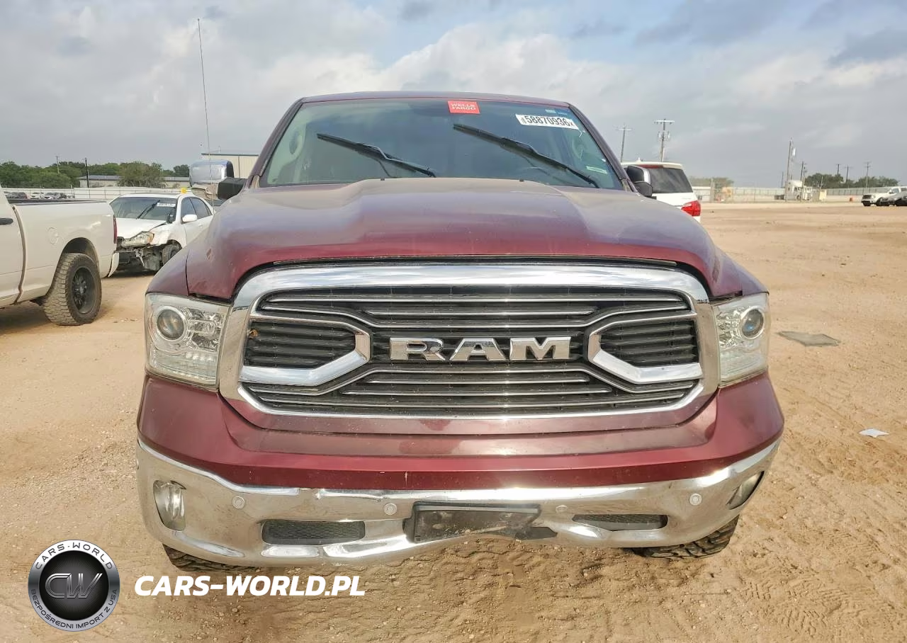 2019 Ram 1500 Laramie VIN:1C6RR7NM6KS718104 - 5