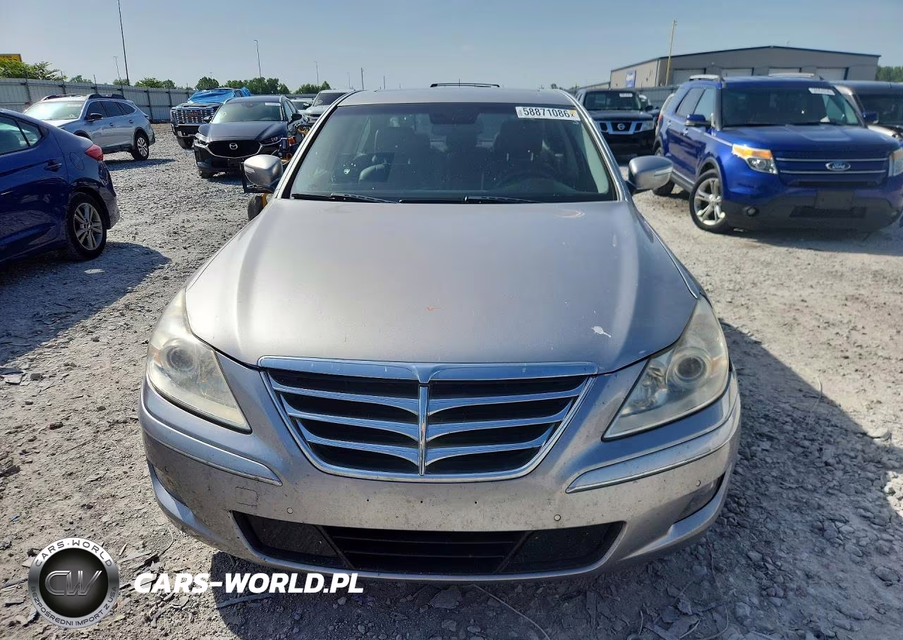 2011 Hyundai Genesis 3.8L VIN:KMHGC4DE2BU138584 - 5