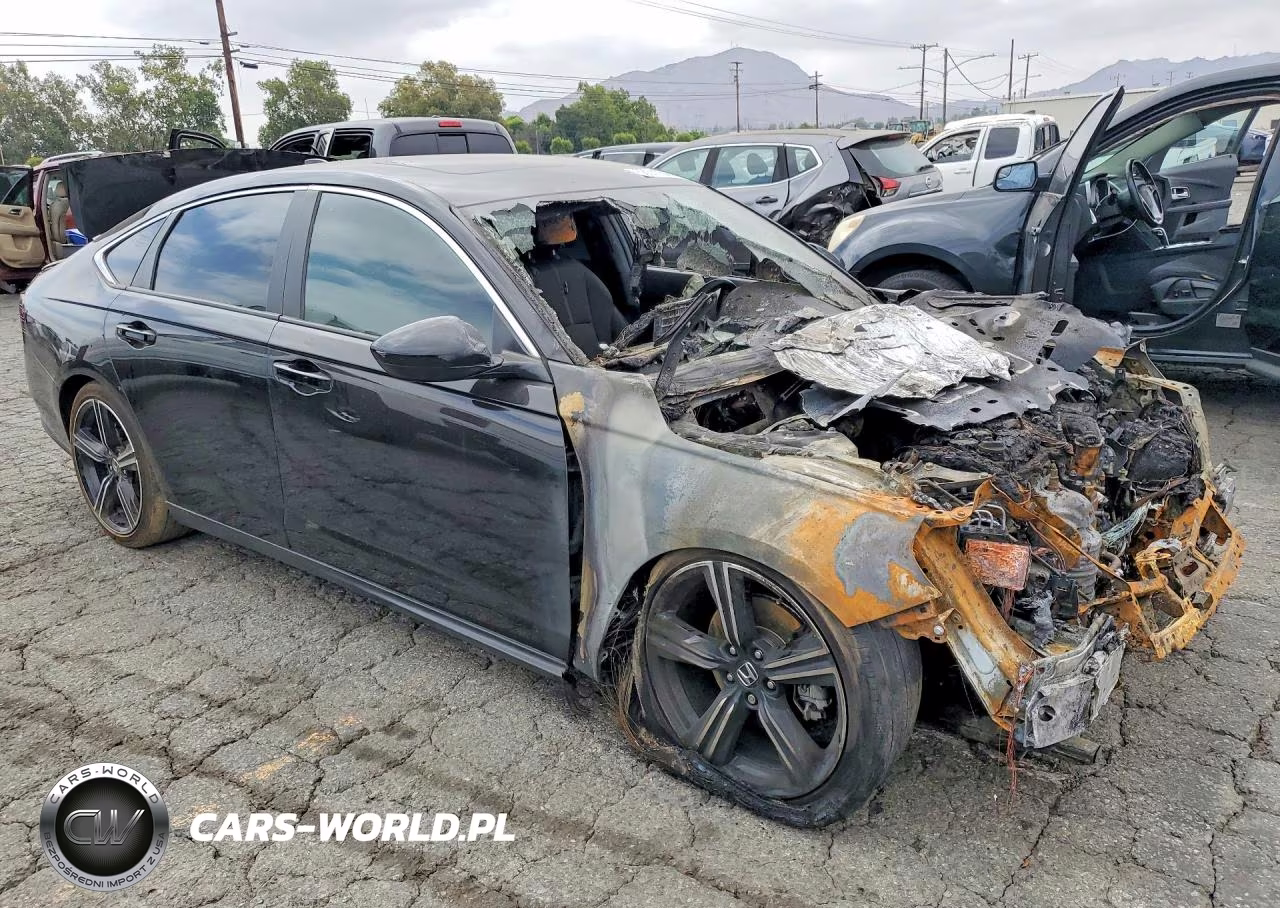 2025 Honda Accord Hybrid Sport VIN:1HGCY2F56SA013015 - 4