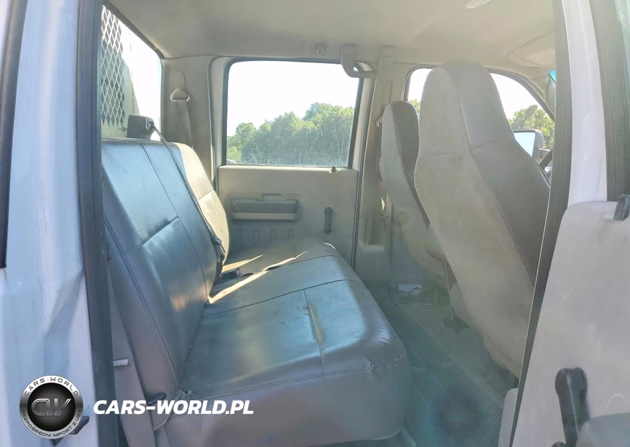 2008 Ford F550 Super Duty VIN:1FDAW56Y28ED93877 - 10