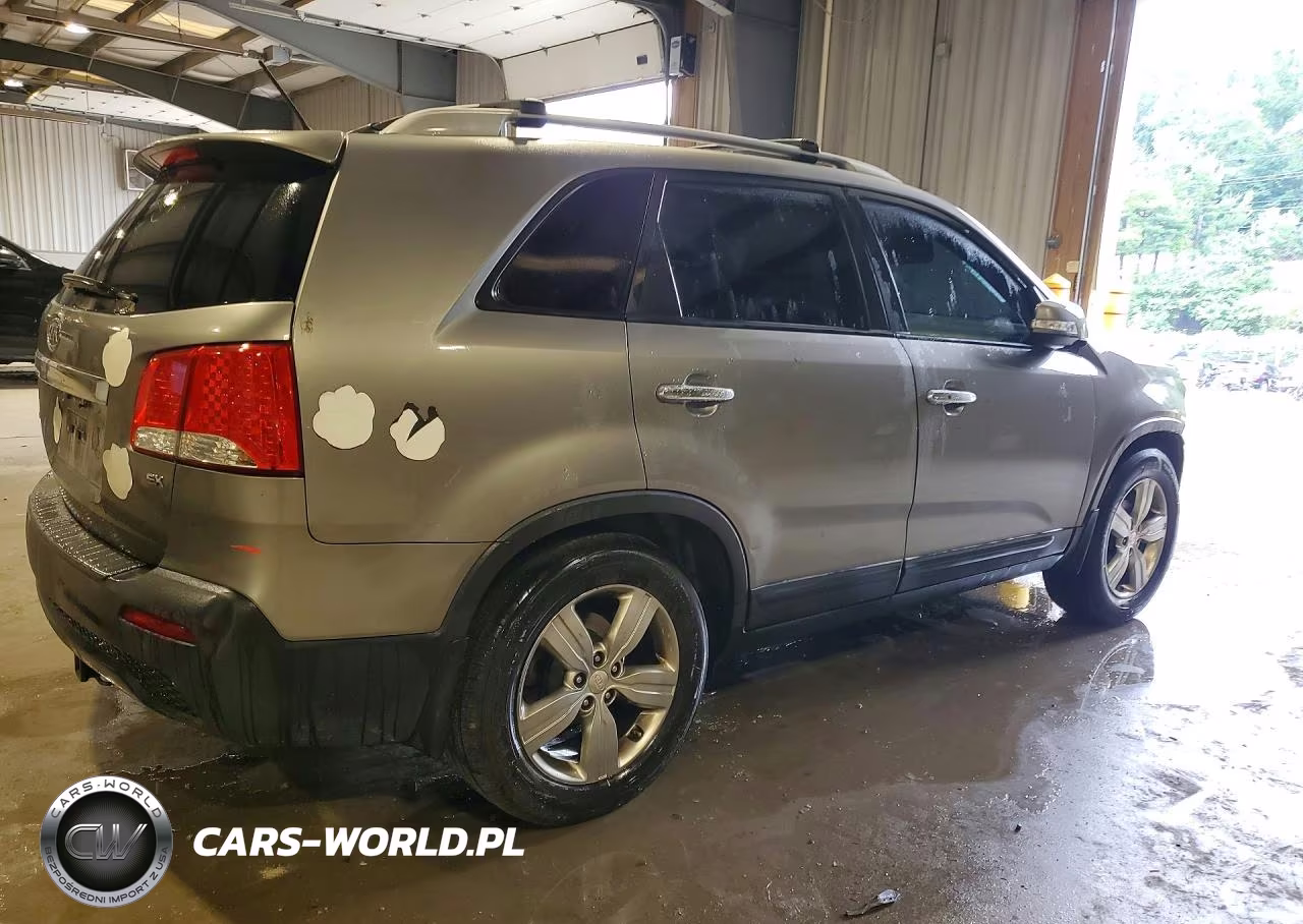 2013 Kia Sorento Ex VIN:5XYKU4A6XDG409999 - 3