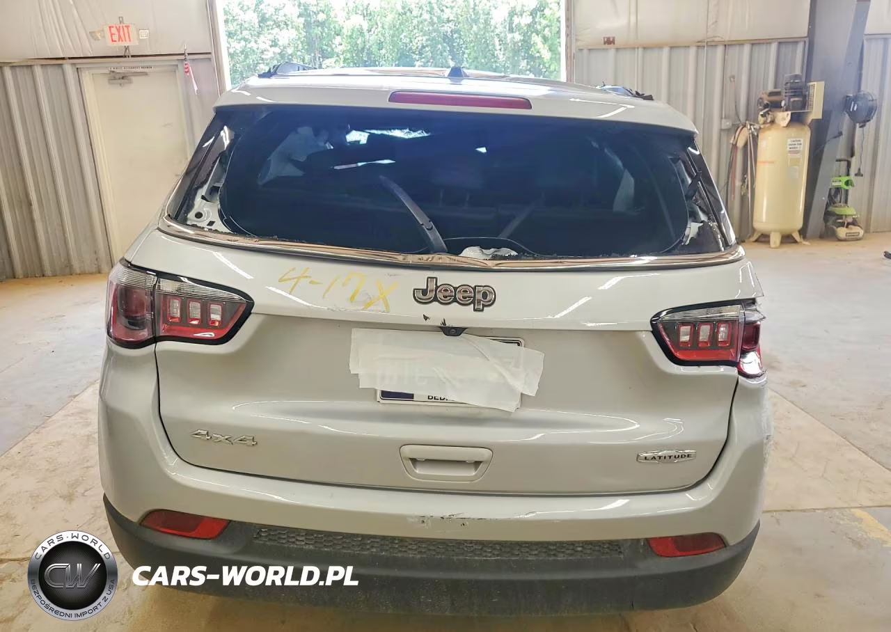 2025 Jeep Compass Latitude VIN:3C4NJDBN9ST597805 - 6