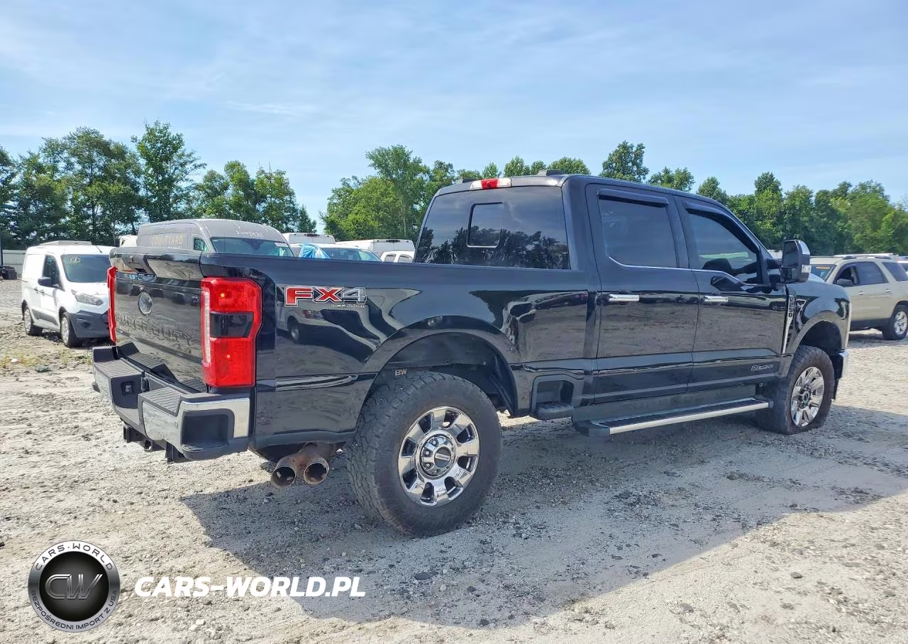 2023 Ford F250 Super Duty VIN:1FT8W2BT8PED24072 - 3