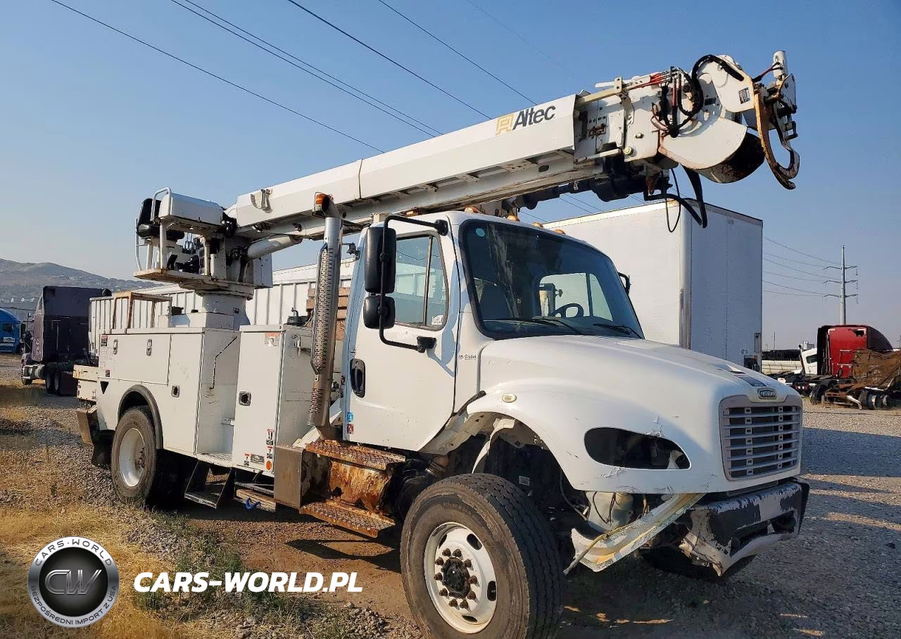 2020 Freightliner Business Class M2 Digger Derrick Truck