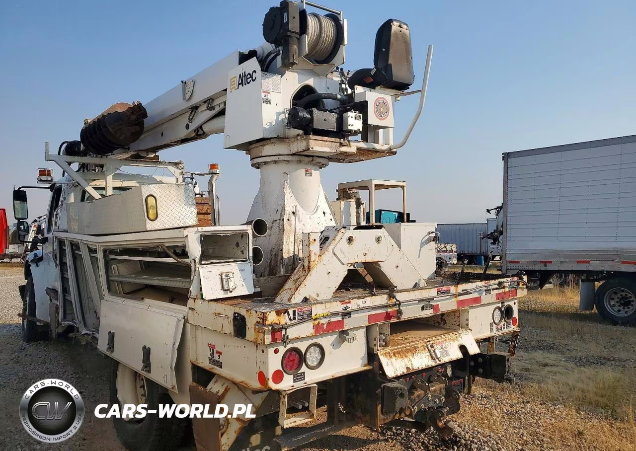 2020 Freightliner Business Class M2 Digger Derrick Truck VIN:1FVDCXFC8LHKW6783 - 3