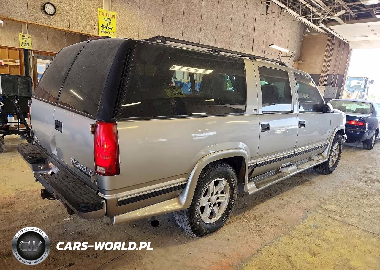 1999 Chevrolet Suburban K1500 VIN:1GNFK16R4XJ443652 - 3