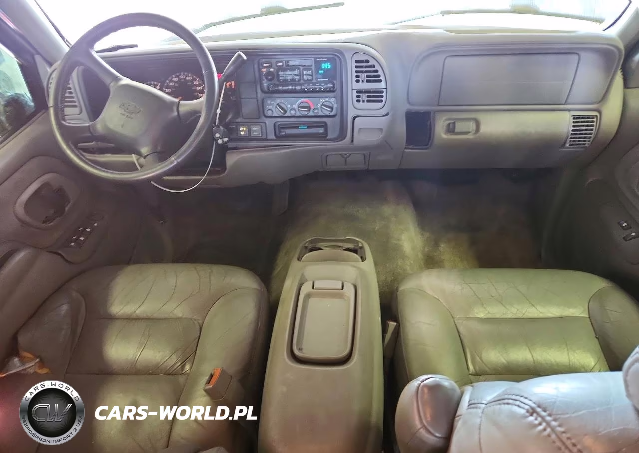 1999 Chevrolet Suburban K1500 VIN:1GNFK16R4XJ443652 - 8