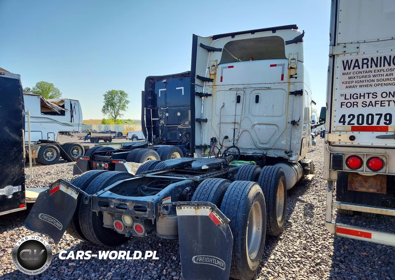 2020 Freightliner Cascadia 126 VIN:3AKJHHDR8LSLS5466 - 3