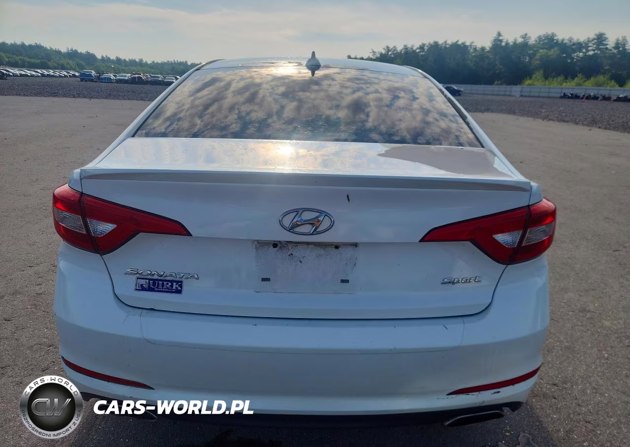 2015 Hyundai Sonata Sport VIN:5NPE34AF0FH219415 - 6