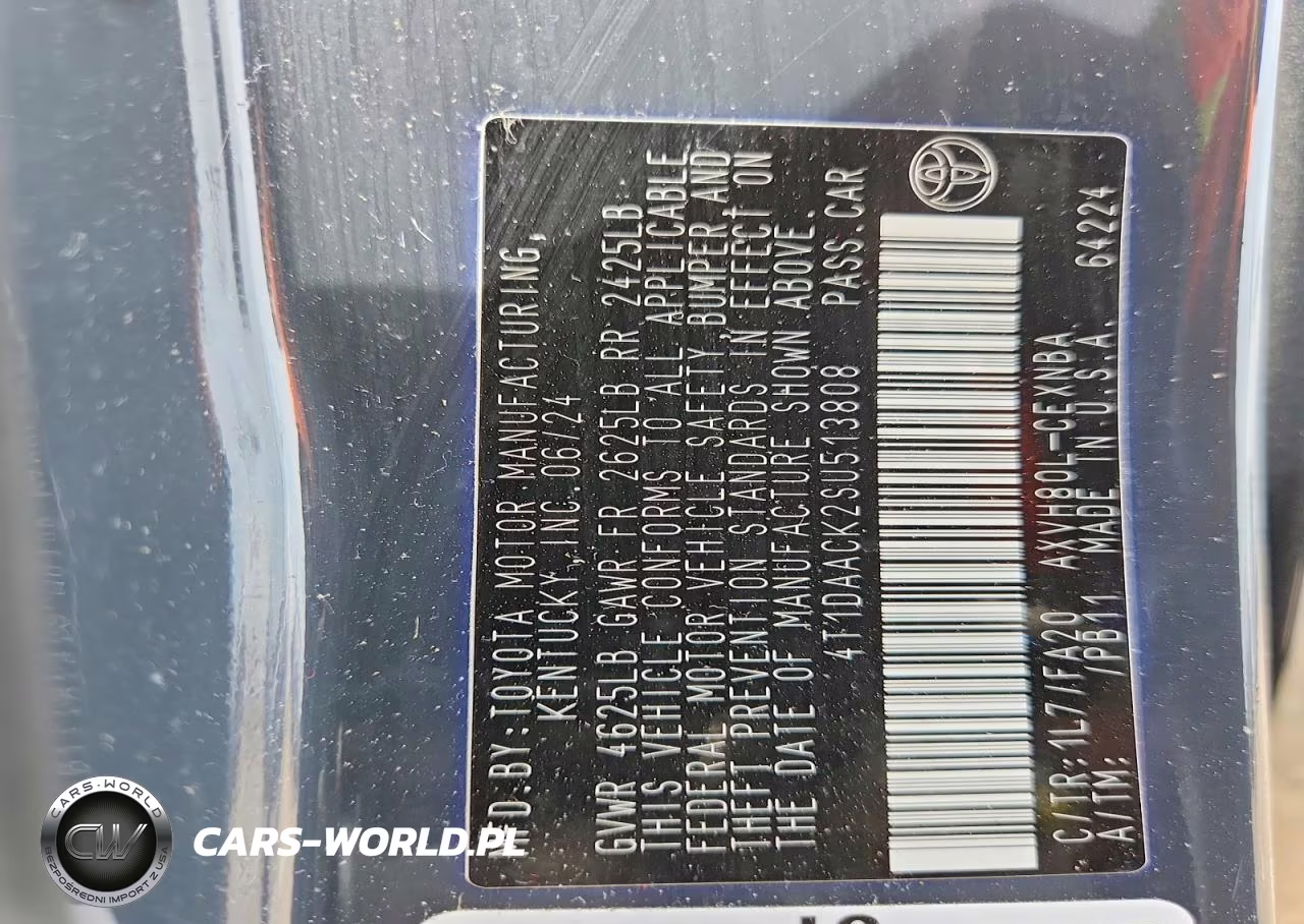 2025 Toyota Camry Le VIN:4T1DAACK2SU513808 - 12
