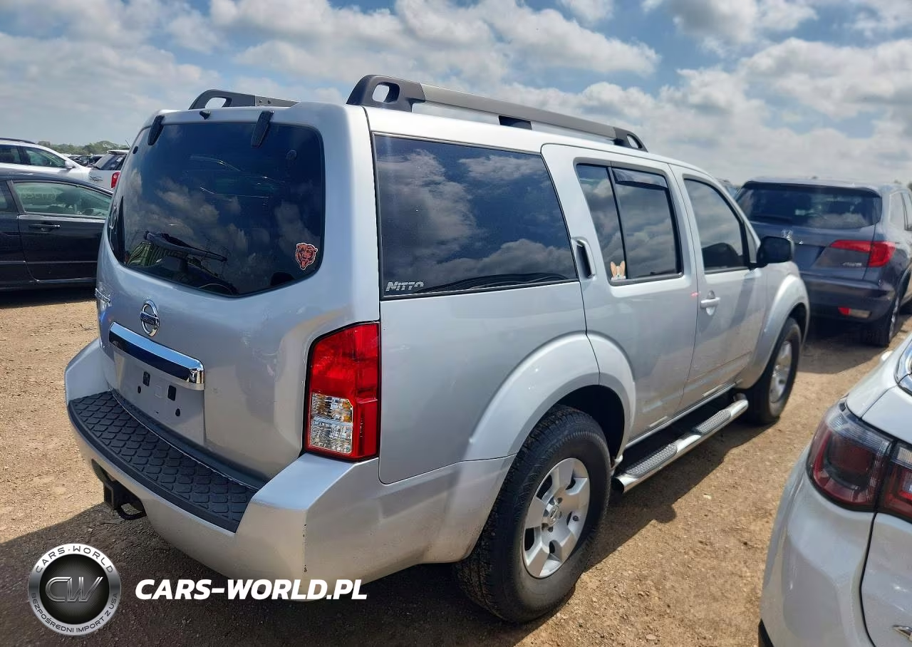 2012 Nissan Pathfinder S VIN:5N1AR1NB7CC628890 - 3