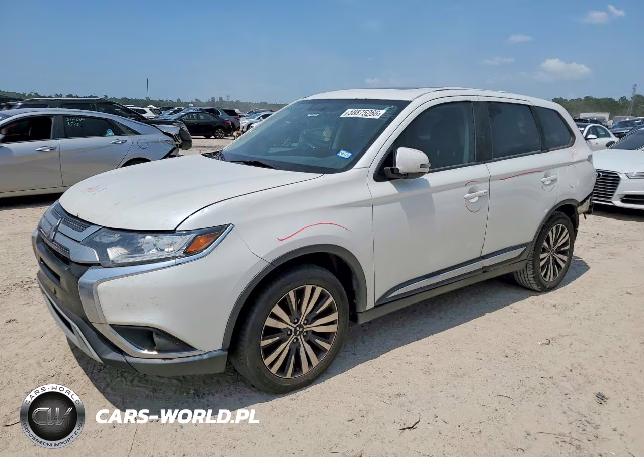 2019 Mitsubishi Outlander Se – zdjęcie 1 z 14