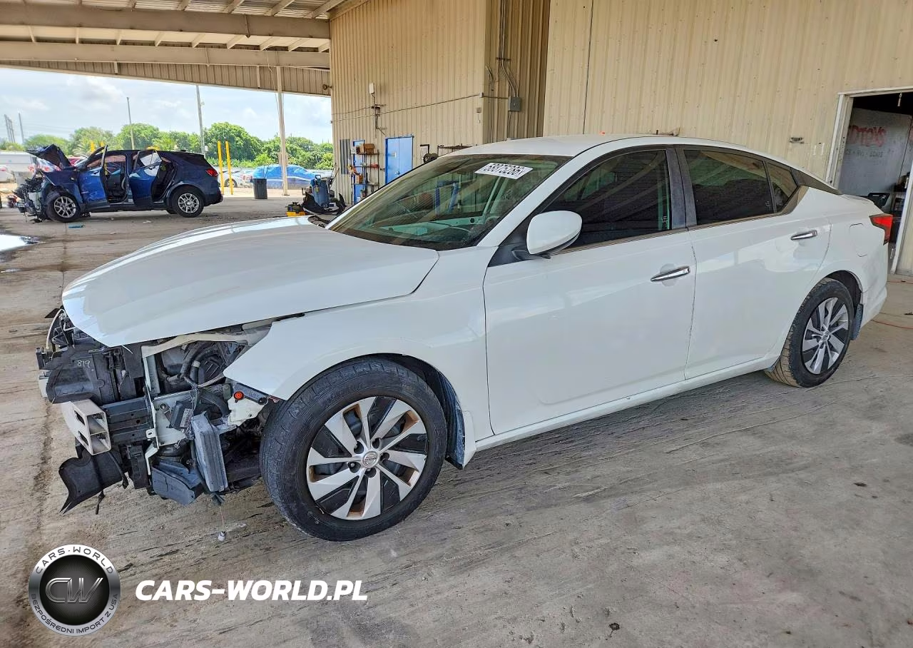 2019 Nissan Altima S – zdjęcie 1 z 13