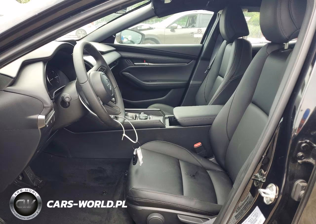 2026 Mazda 3 Select Sport VIN:JM1BPAKLXT1868572 - 7