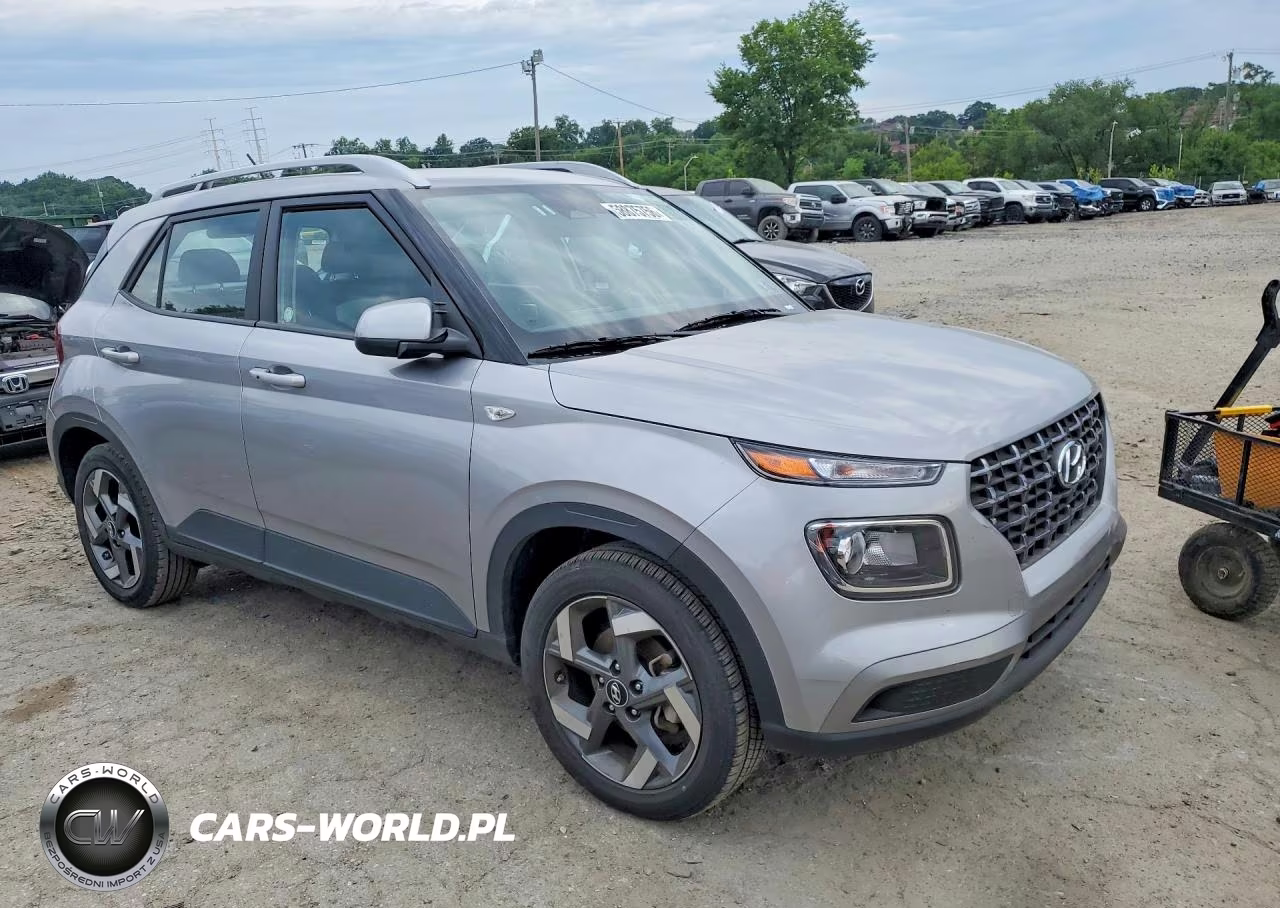 2025 Hyundai Venue Sel VIN:KMHRC8A33SU391674 - 4