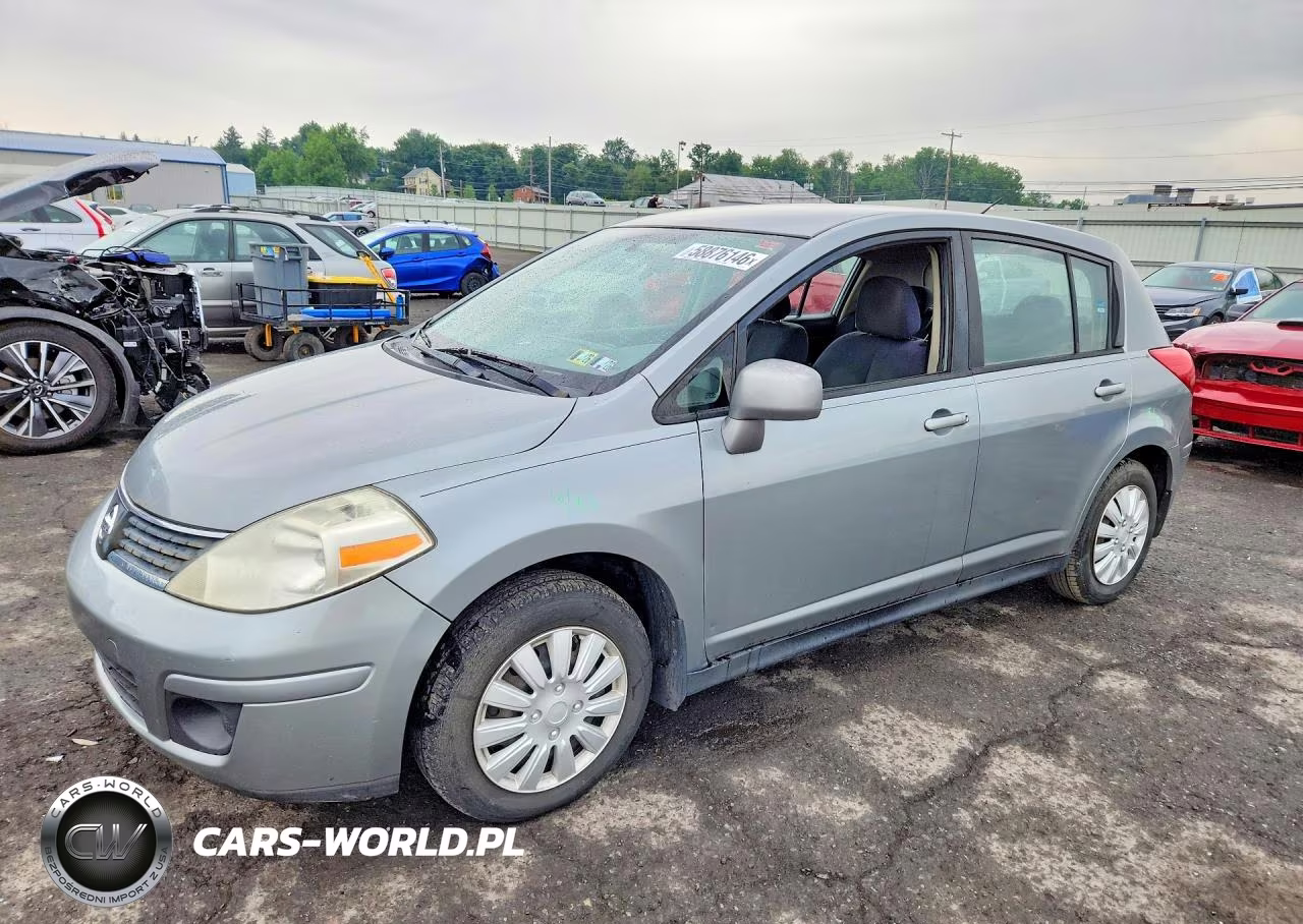 2009 Nissan Versa 1.8 S – zdjęcie 1 z 12