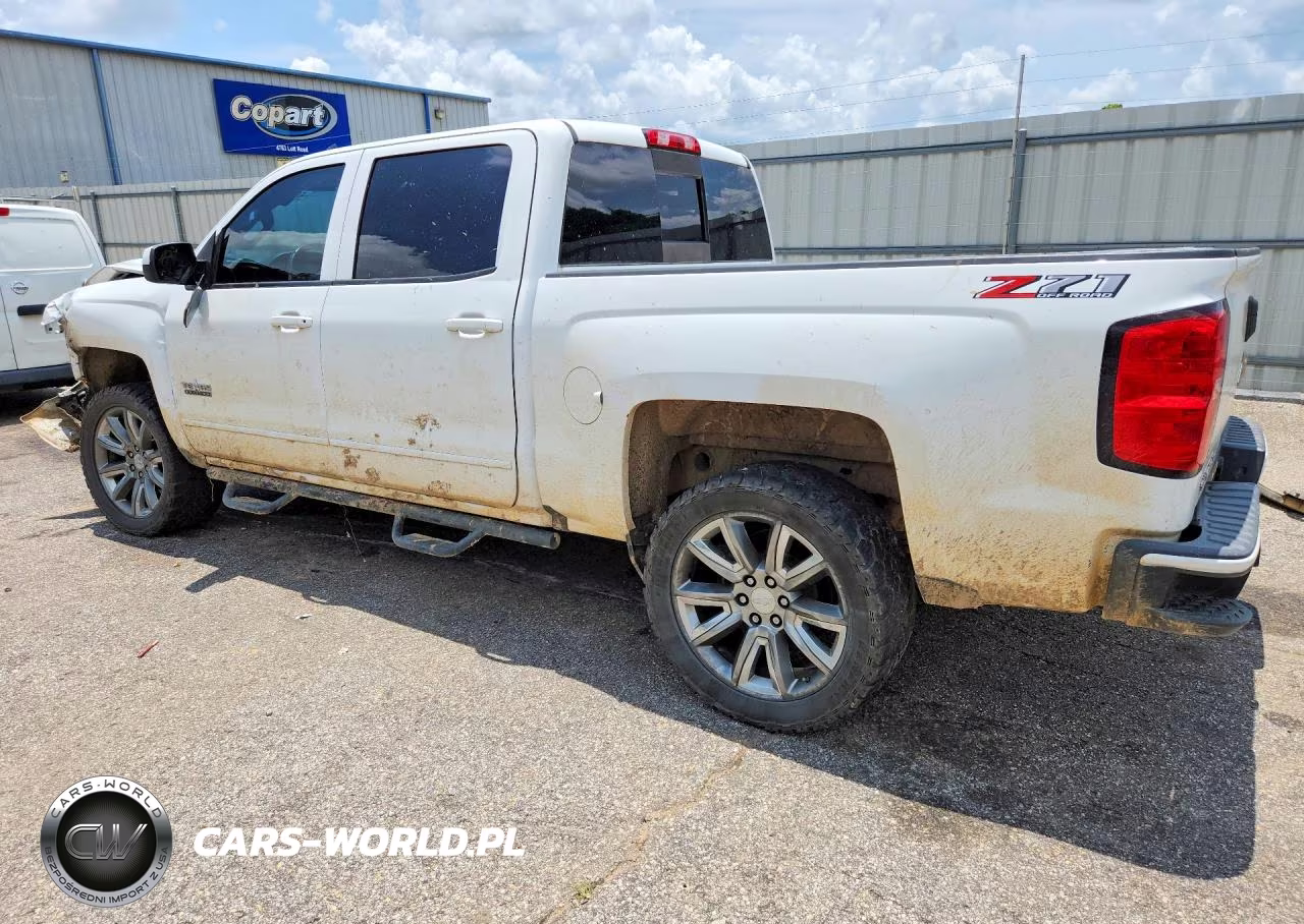 2018 Chevrolet Silverado K1500 Lt VIN:3GCUKREH1JG418692 - 2