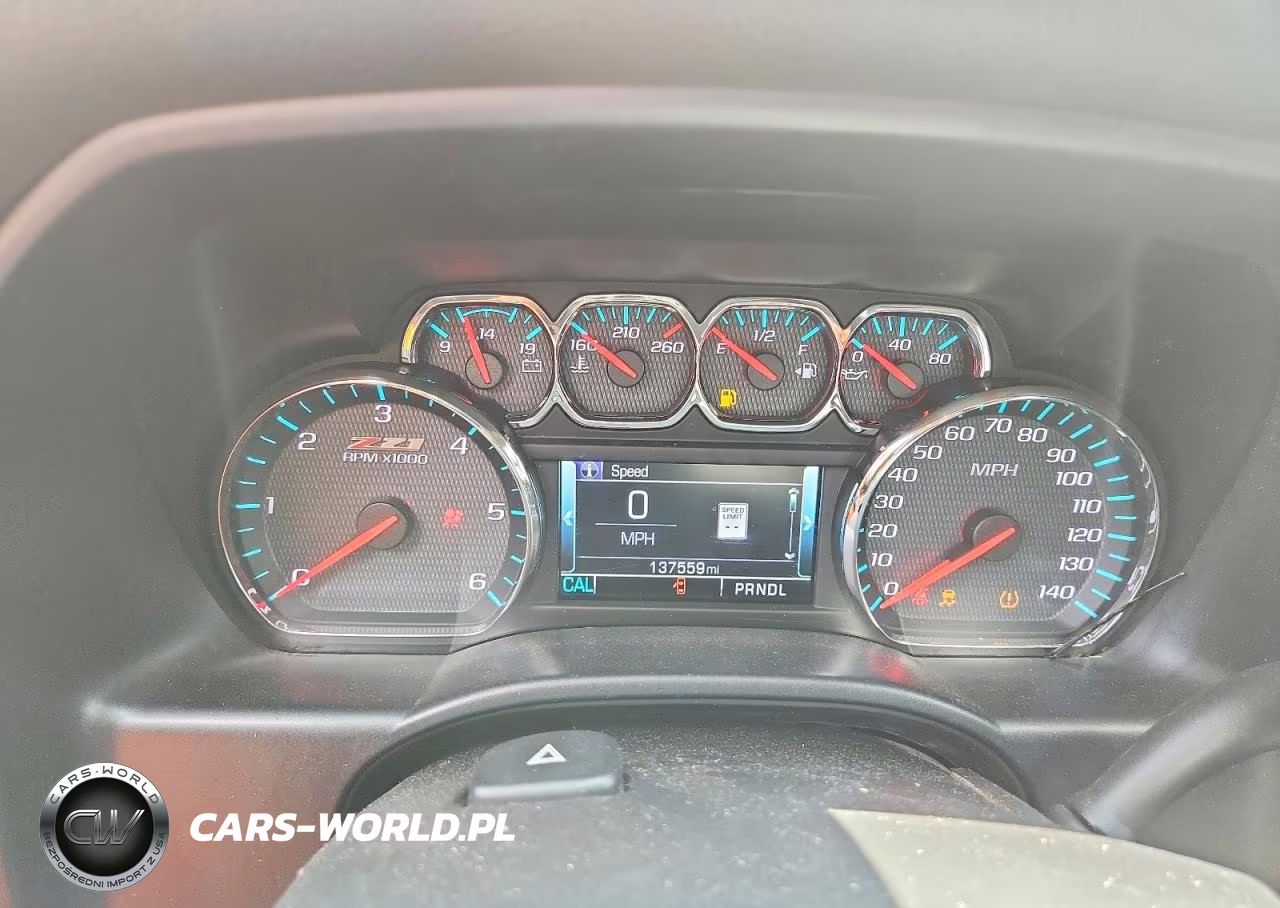 2018 Chevrolet Silverado K1500 Lt VIN:3GCUKREH1JG418692 - 9