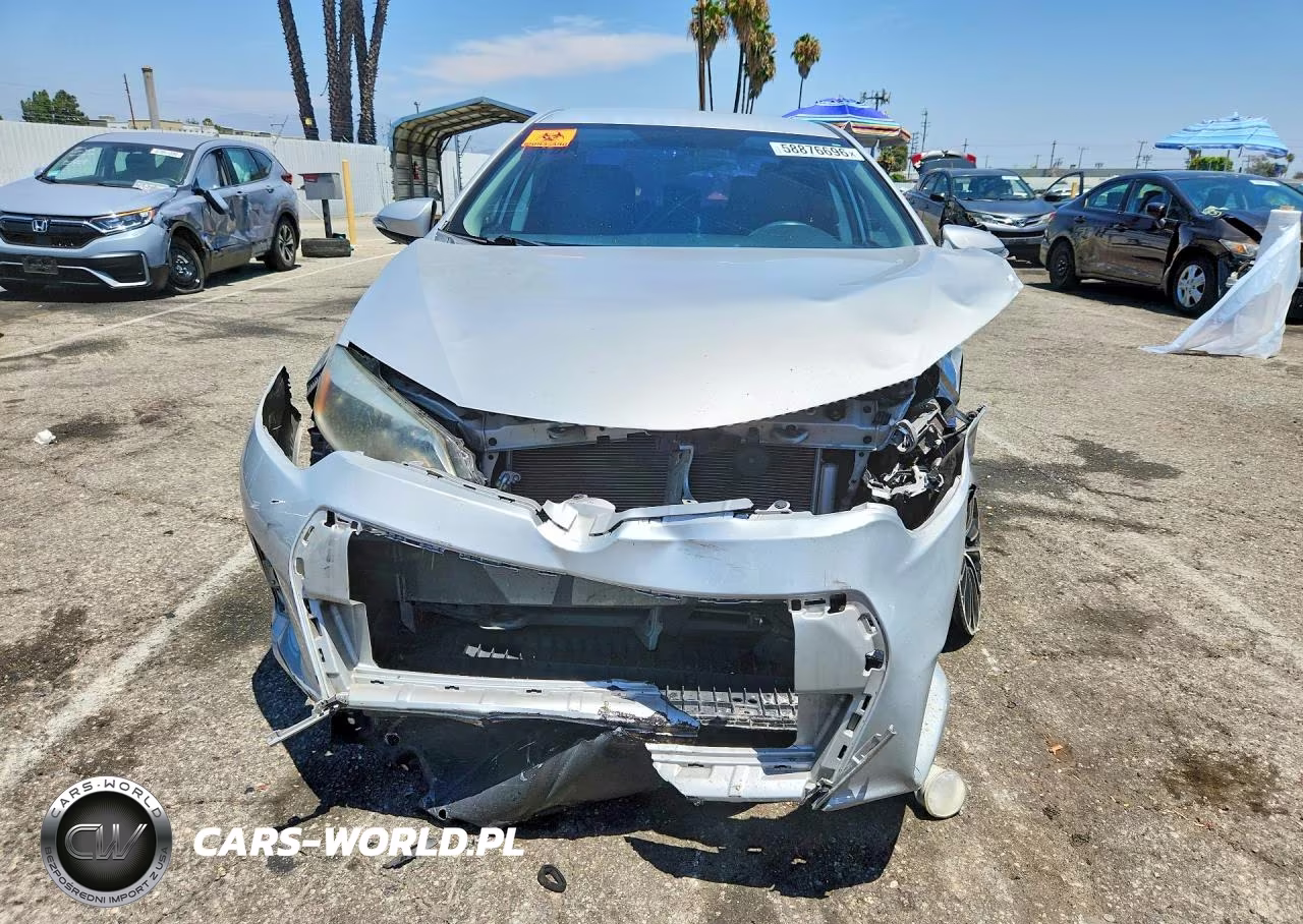 2015 Toyota Corolla S Plus VIN:2T1BURHE3FC420934 - 5