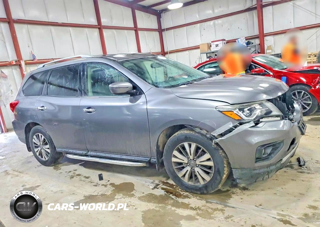 2018 Nissan Pathfinder S VIN:5N1DR2MM4JC646573 - 4