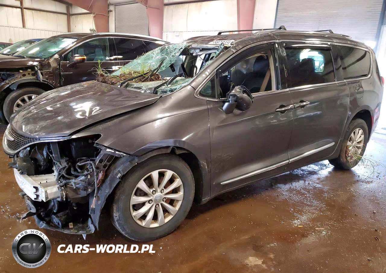 2019 Chrysler Pacifica Touring L