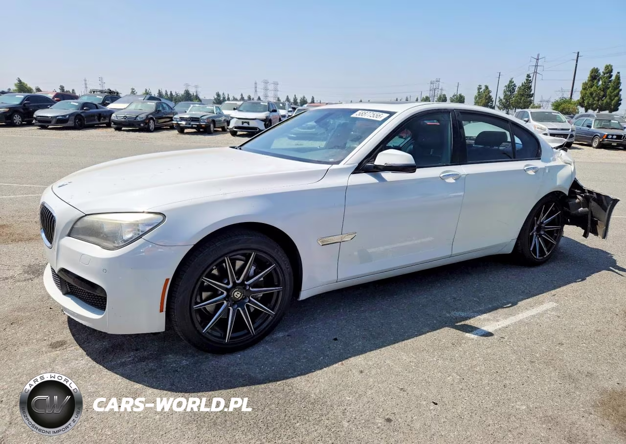 2013 BMW 740 I
