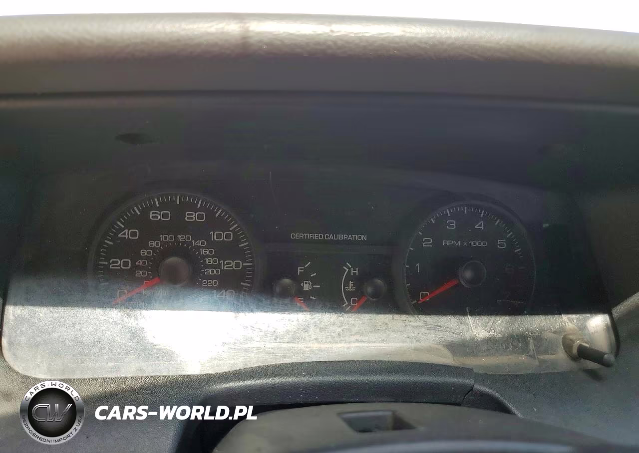 2009 Ford Crown Victoria VIN:2FAHP71V69X116647 - 9