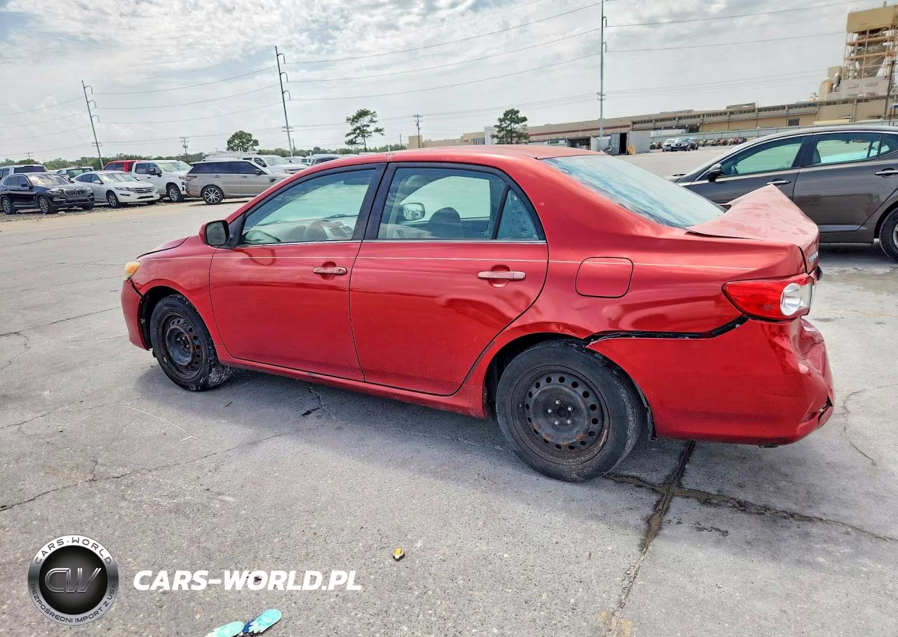 2013 Toyota Corolla Le VIN:5YFBU4EE0DP128484 - 2