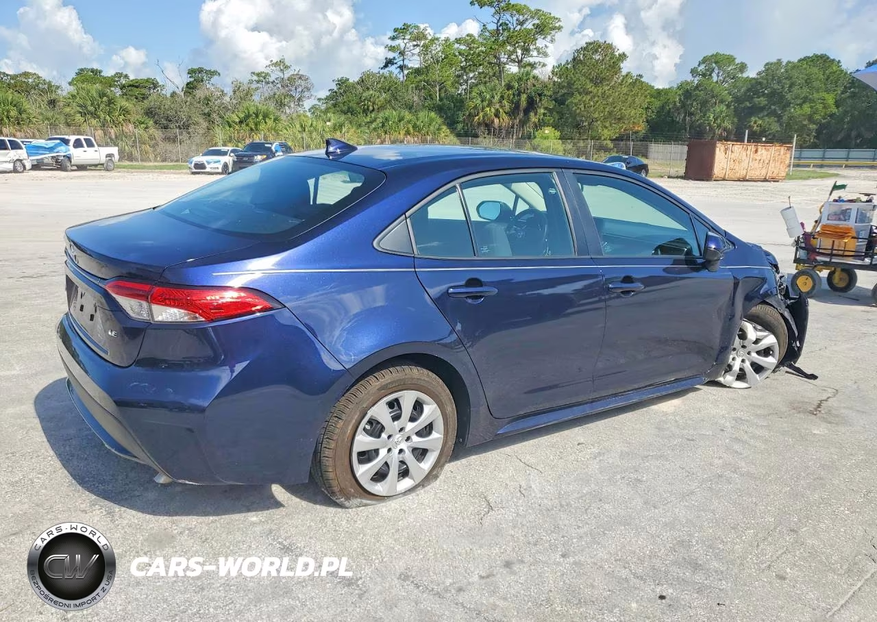 2022 Toyota Corolla Le VIN:5YFEPMAEXNP385082 - 3