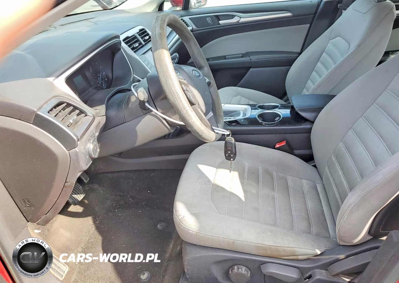 2013 Ford Fusion S VIN:3FA6P0G7XDR266033 - 7