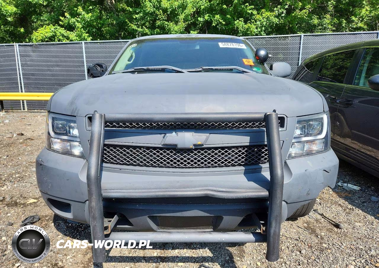 2010 Chevrolet Tahoe C1500 Ls VIN:1GNMCAE09AR238831 - 5