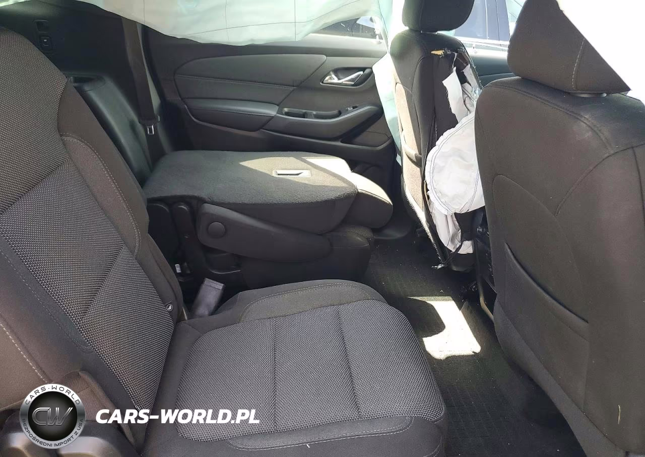 2023 Chevrolet Traverse Lt VIN:1GNEVGKWXPJ223515 - 11