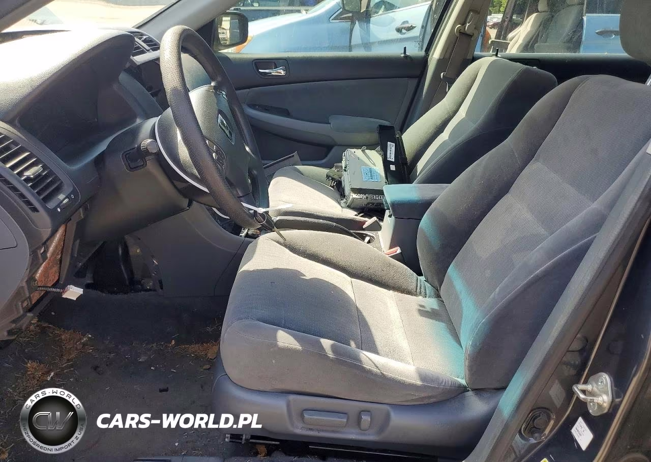 2004 Honda Accord Lx VIN:1HGCM66364A002732 - 7