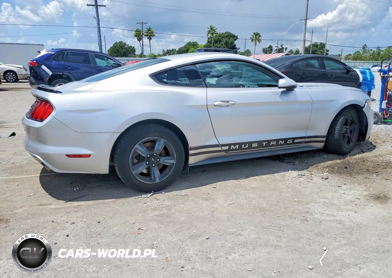 2016 Ford Mustang VIN:1FA6P8AMXG5265324 - 3