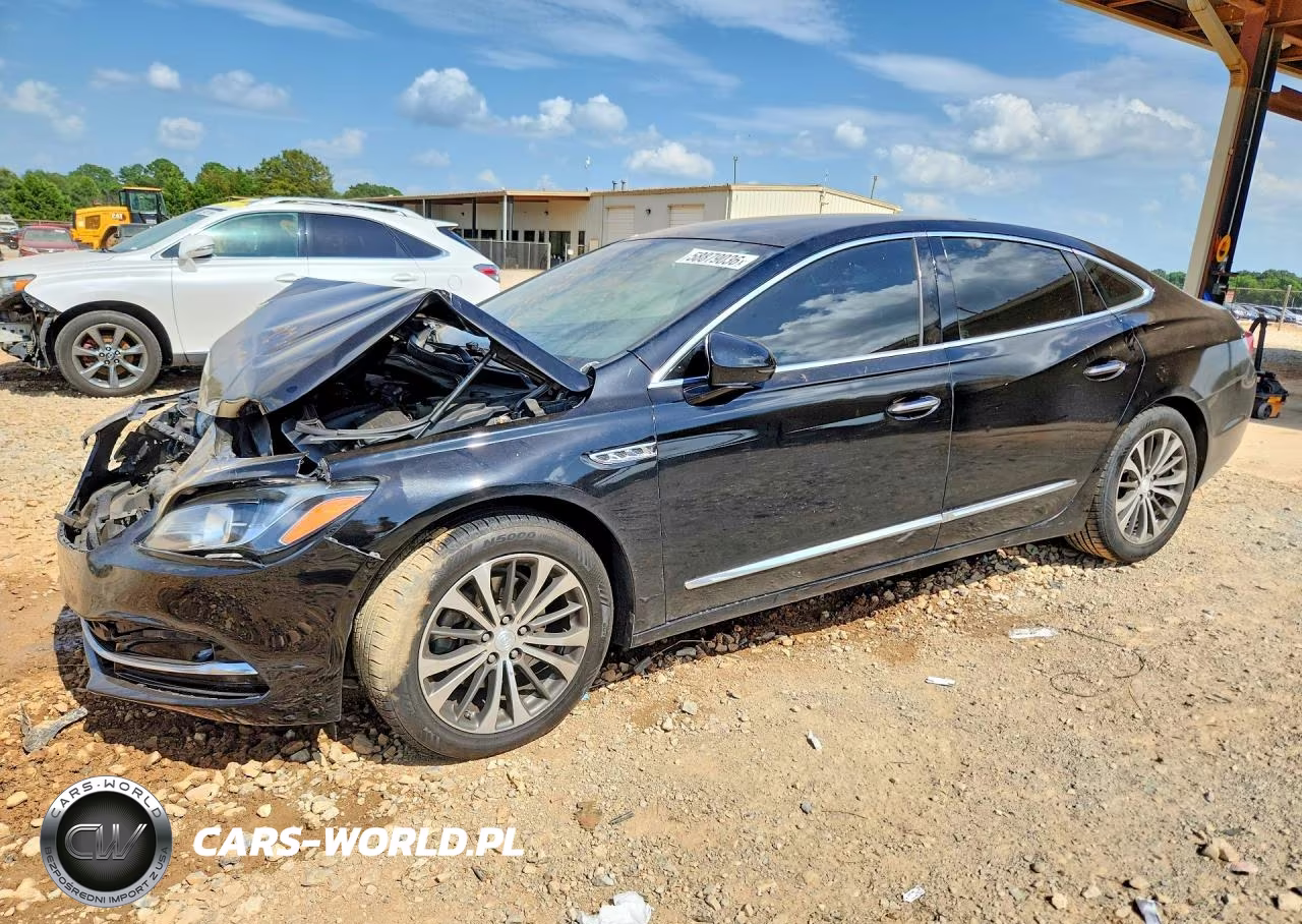 2017 Buick Lacrosse Essence – zdjęcie 1 z 13