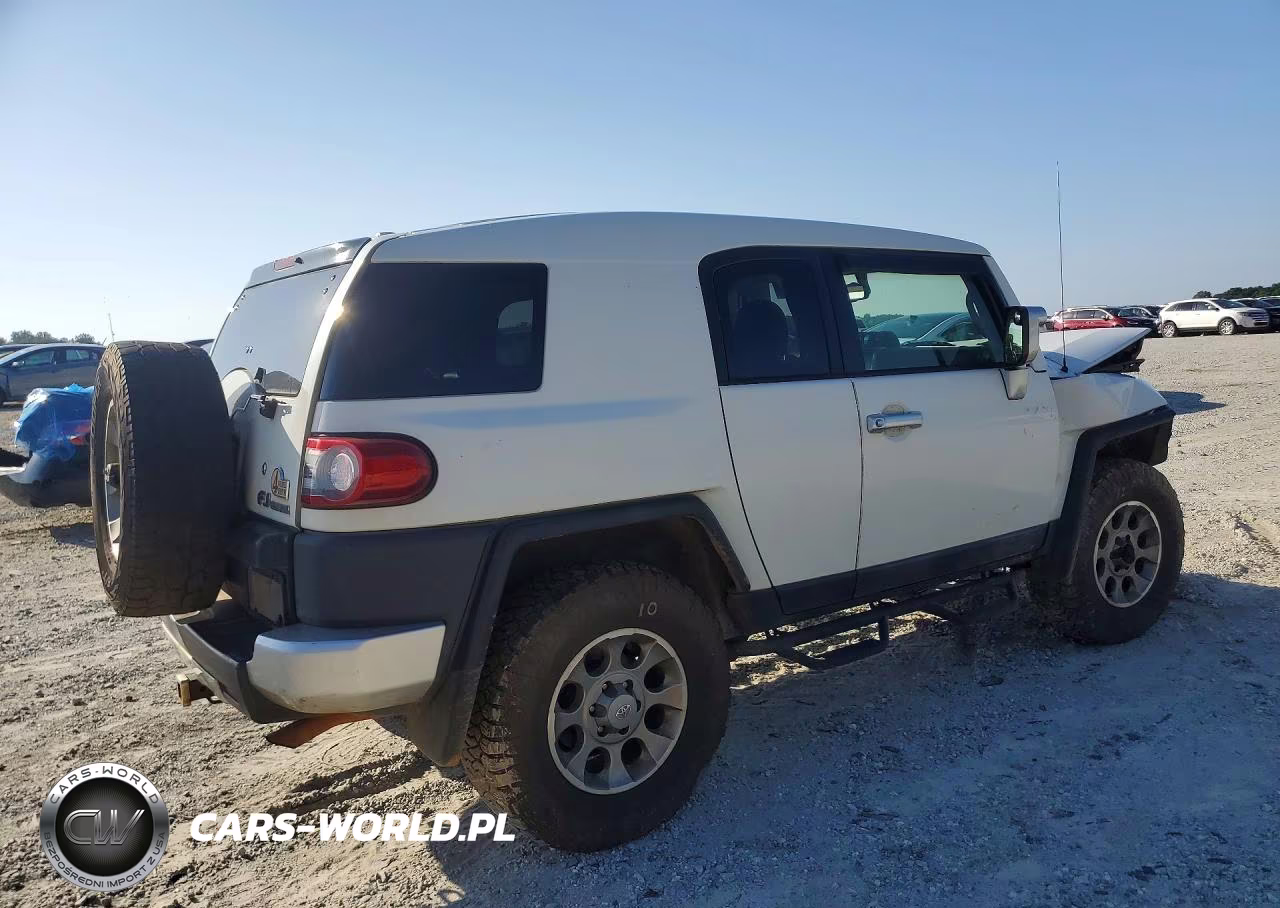 2012 Toyota Fj Cruiser Base VIN:JTEBU4BF5CK137591 - 3