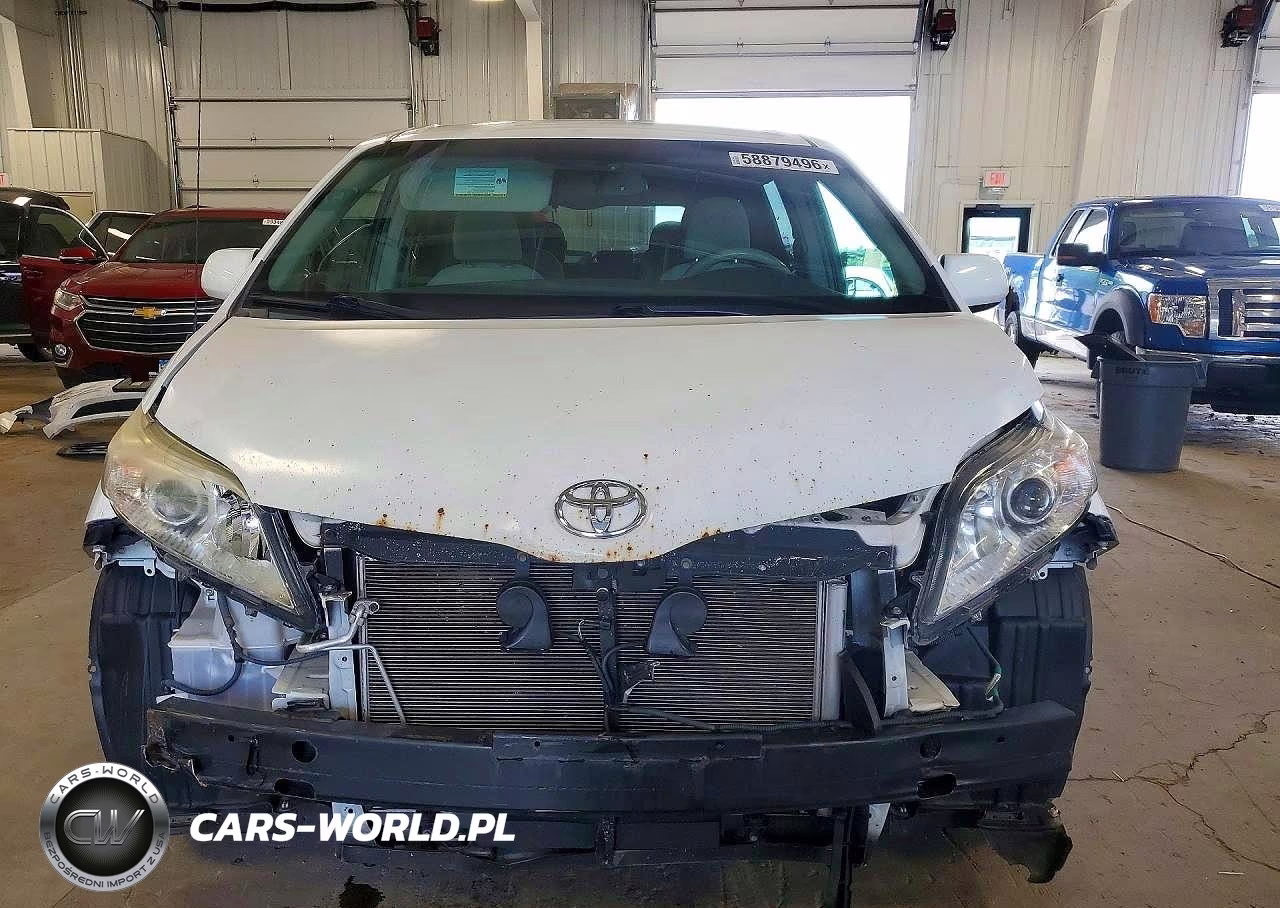 2013 Toyota Sienna Le VIN:5TDKK3DC2DS382642 - 5