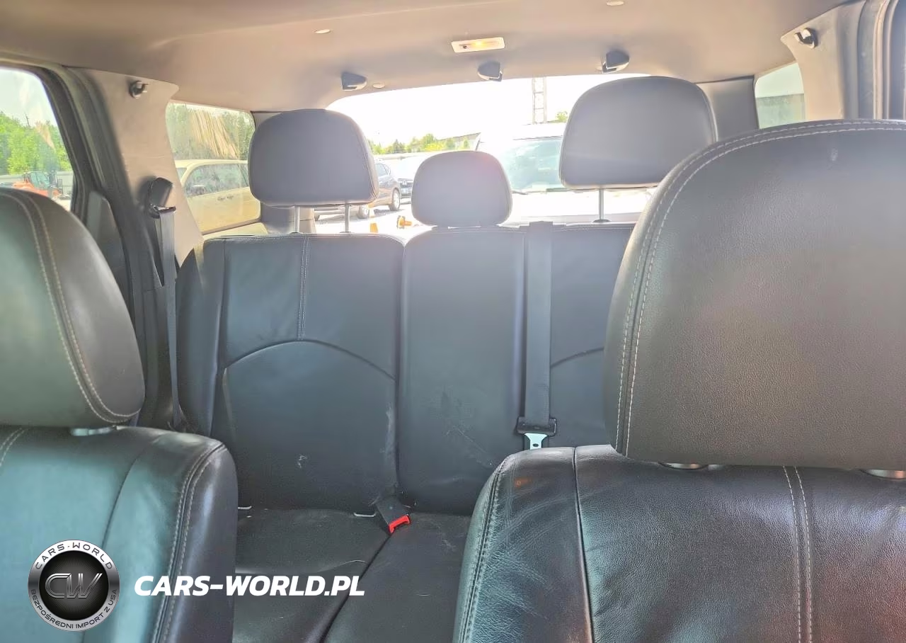 2010 Mercury Mariner Premier VIN:4M2CN8HG3AKJ23483 - 10