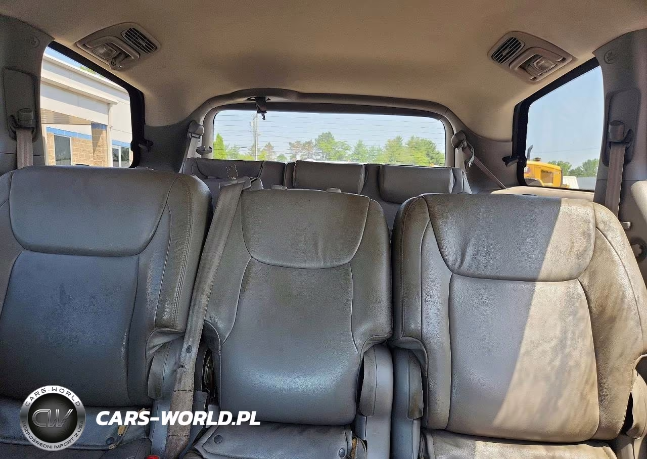 2010 Toyota Sienna Le 8-Passenger VIN:5TDKK4CC2AS298873 - 10