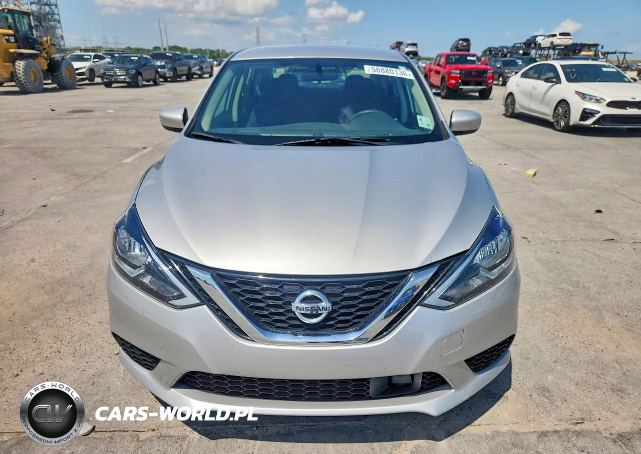 2018 Nissan Sentra S VIN:3N1AB7AP3JY337243 - 5