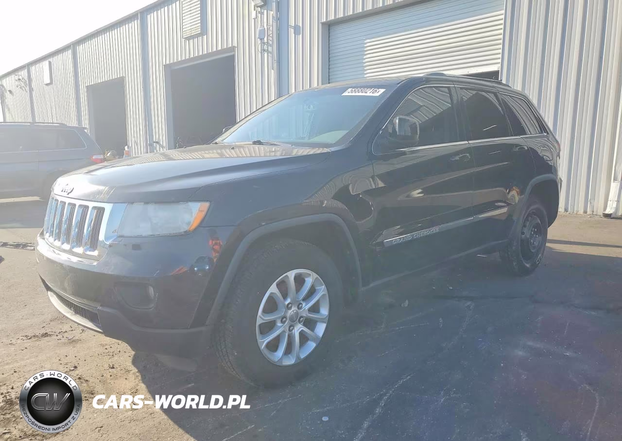 2013 Jeep Grand Cherokee Laredo – zdjęcie 1 z 12