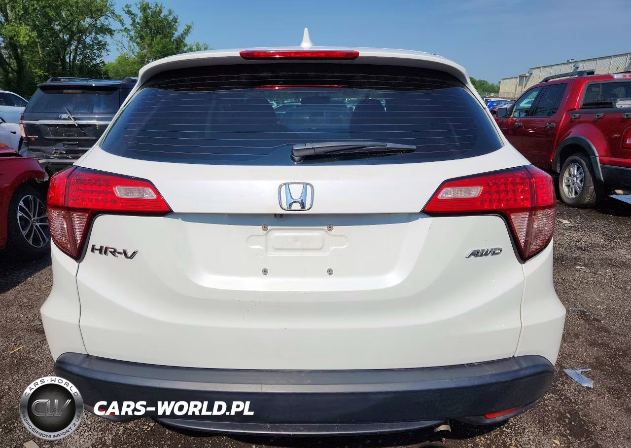 2017 Honda Hr-V Lx VIN:3CZRU6H32HM721615 - 6