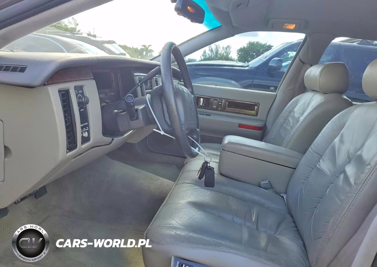 1996 Cadillac Fleetwood Base-Brougham VIN:1G6DW52P4TR709475 - 7